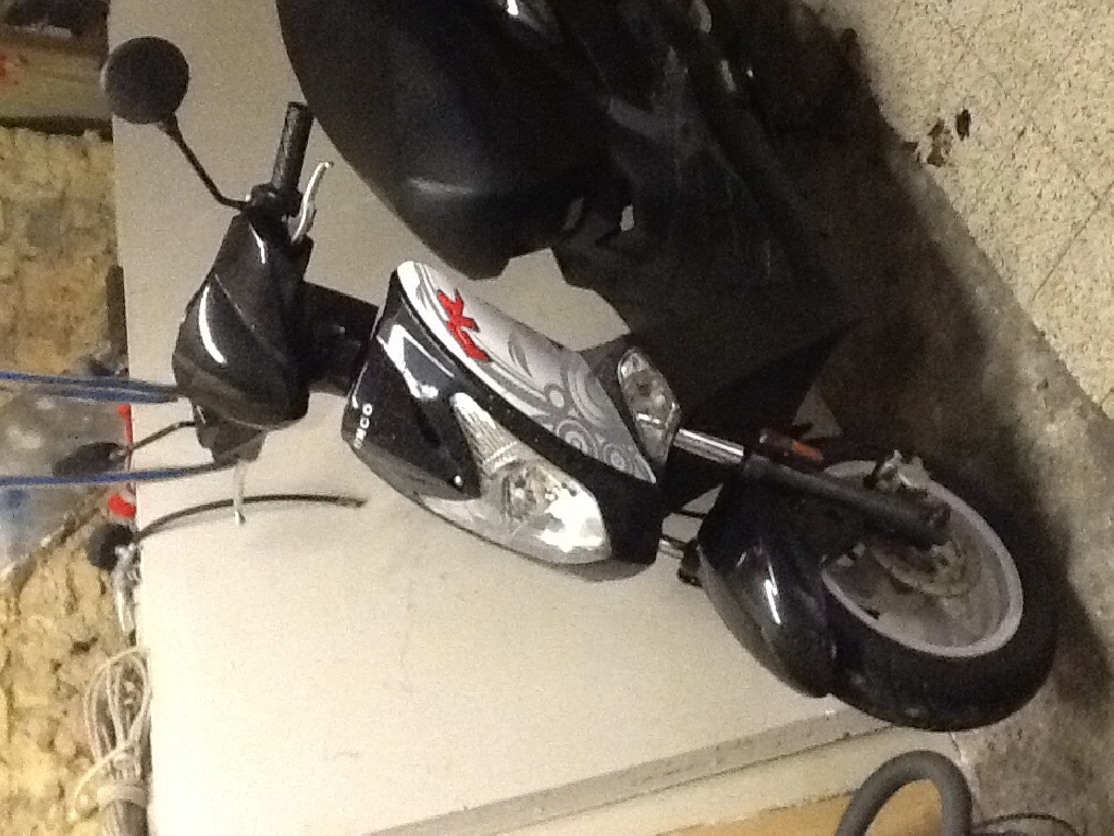 KYMCO Agility 50 RS  2012 photo 2