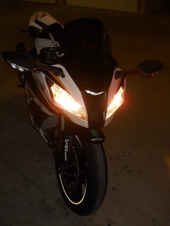 KAWASAKI ZX-10R Ninja  2012 photo 3