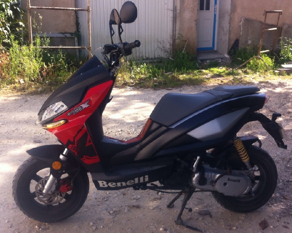 BENELLI 49 X  2010 photo 3