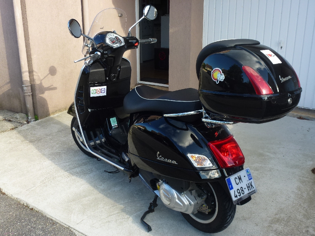 VESPA GTS 125  2012 photo 3
