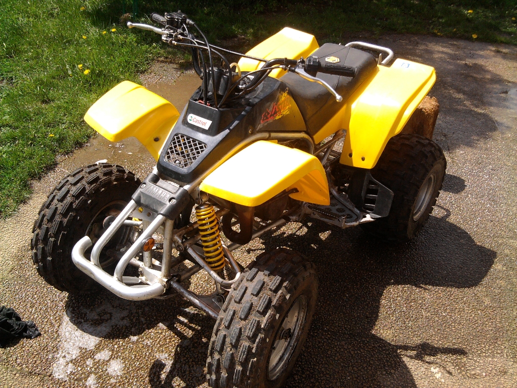 quad yamaha jaune