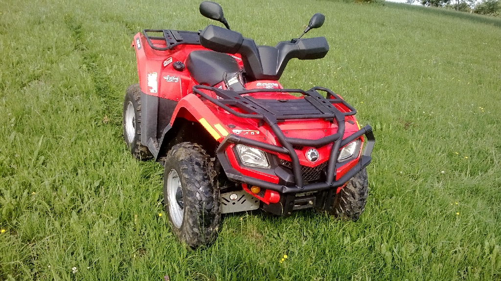 CANAM BOMBARDIER Outlander 400 4x4 2010 d´occasion 12500 espalion Aveyron 5 550 km 4 800