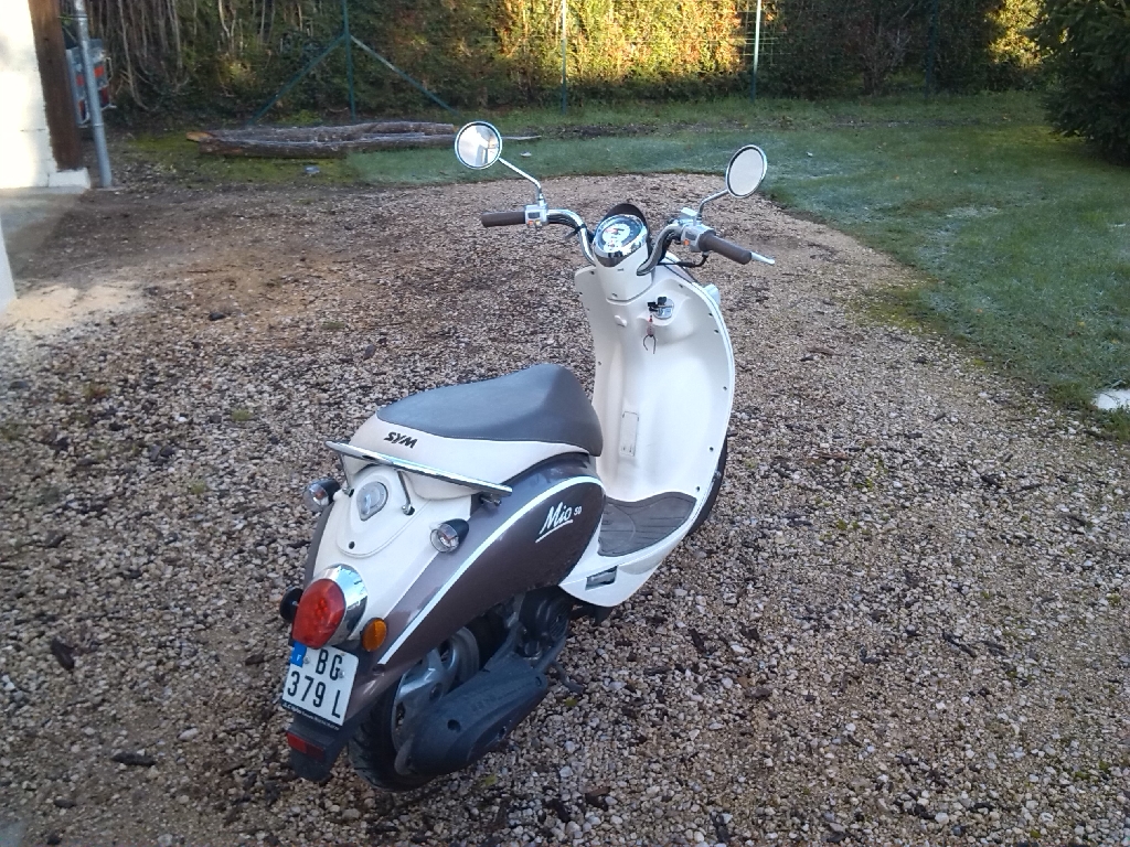 SYM Mio 50  2010 photo 2
