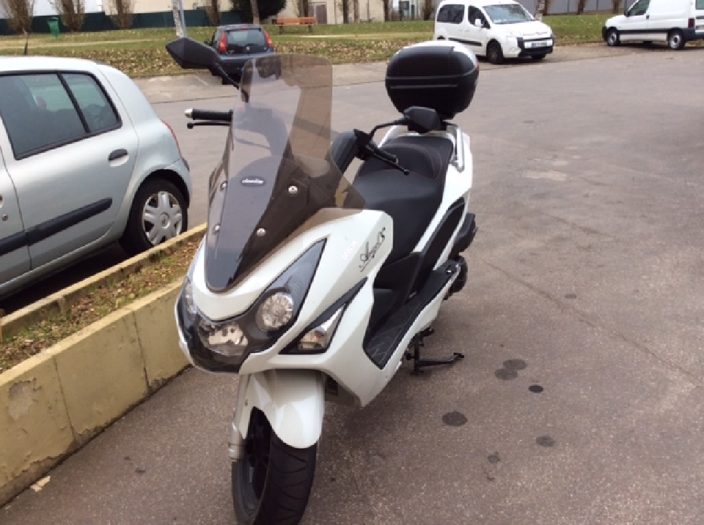 DAELIM S3 125 touring 2012 photo 2