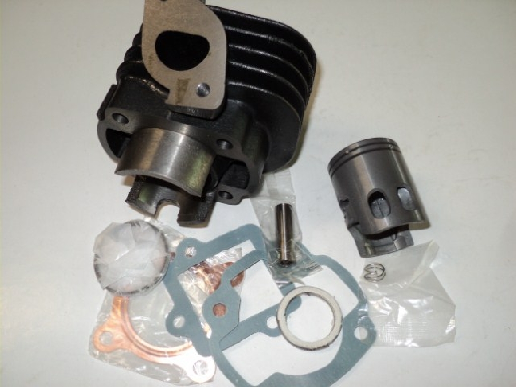 Pièces scooter Moteur occasion : Cylindre Piston  MBK Ovetto photo 2