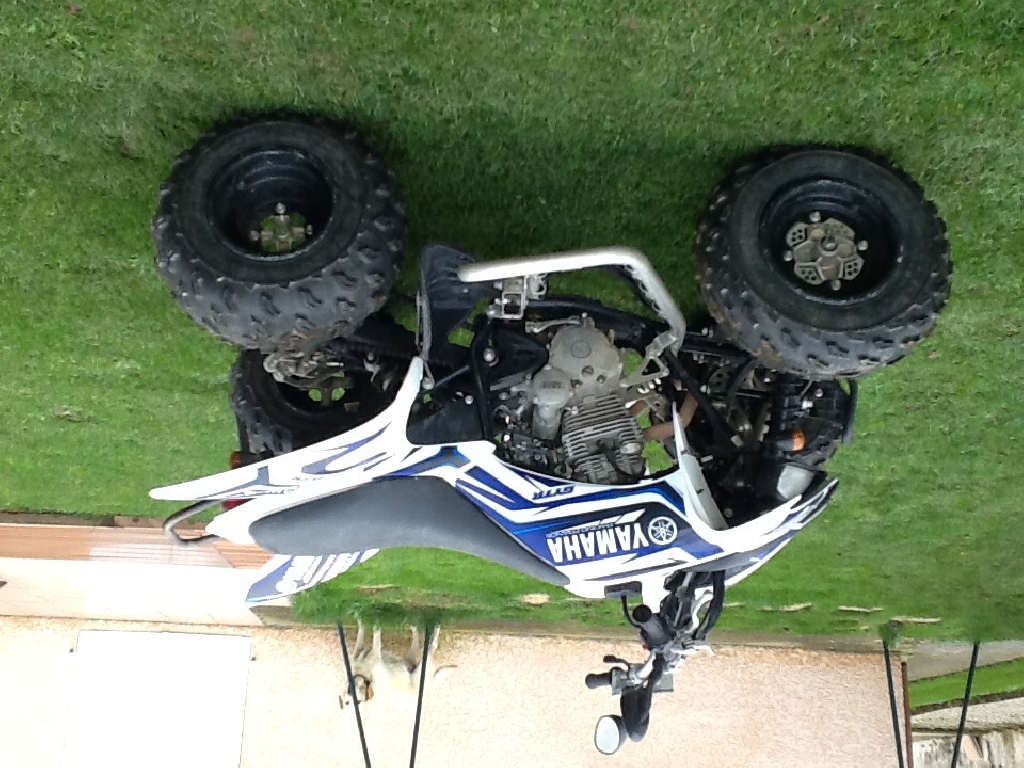 YAMAHA YFM 250 R Raptor  2011 photo 2