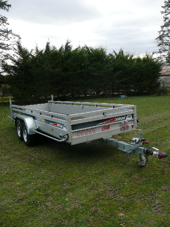 Equipements route Autres occasion : remorque double essieu 5m10x1m85 attache anti roulis Etat neuf photo 2