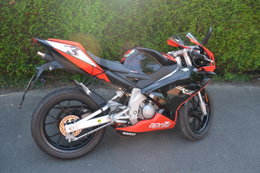 APRILIA RS 50  2010 photo 3