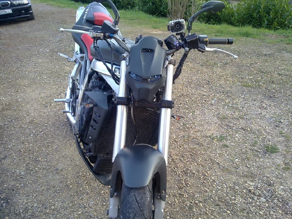 SUZUKI GSX-R 1100 street 1994 photo 3