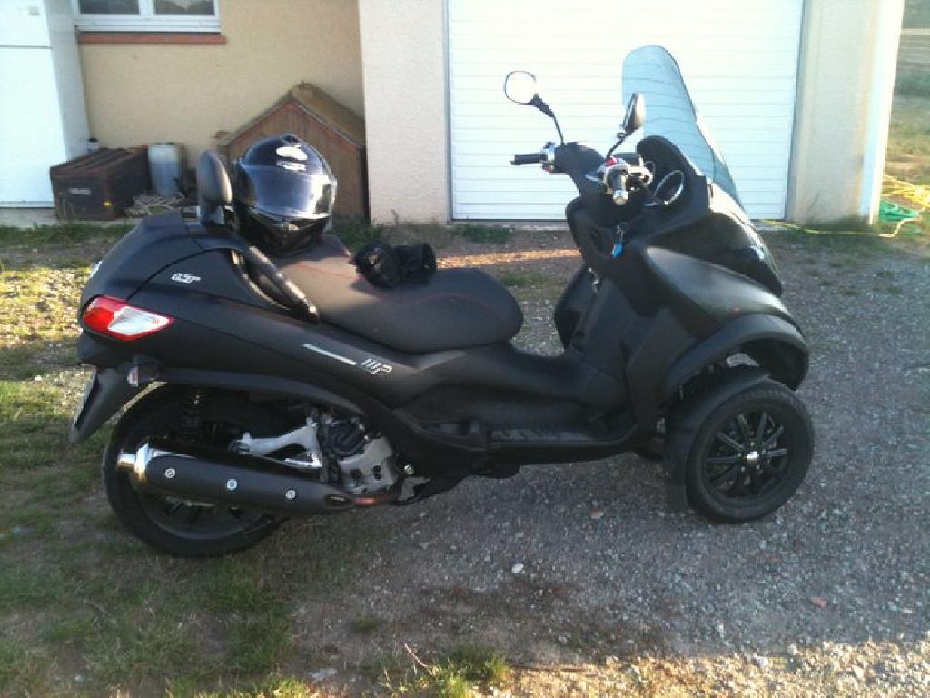 PIAGGIO MP3 400  2010 photo 3