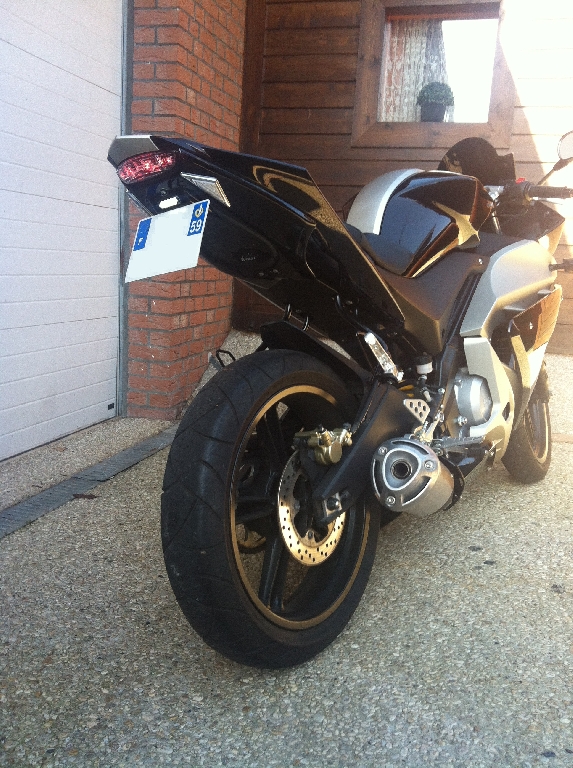 YAMAHA YZF-R125  2008 photo 3