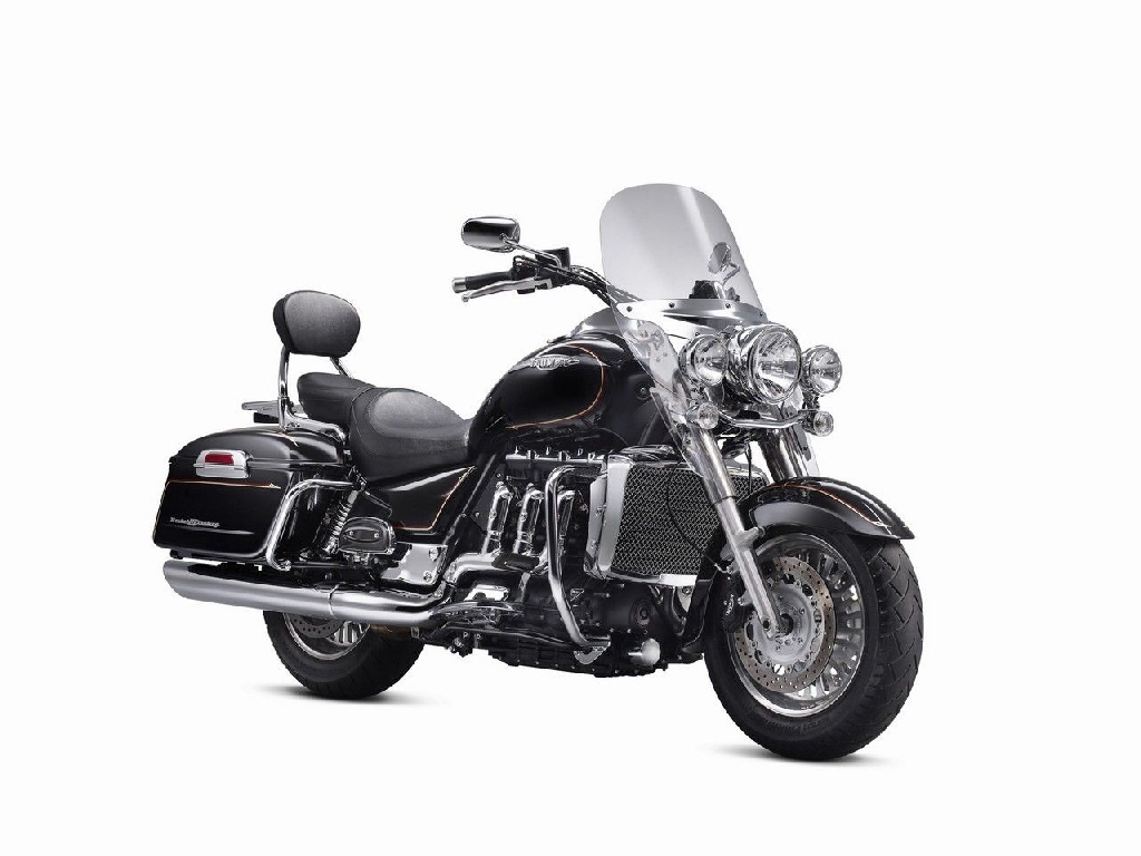 TRIUMPH Rocket III 2300 Touring 2008 photo 2