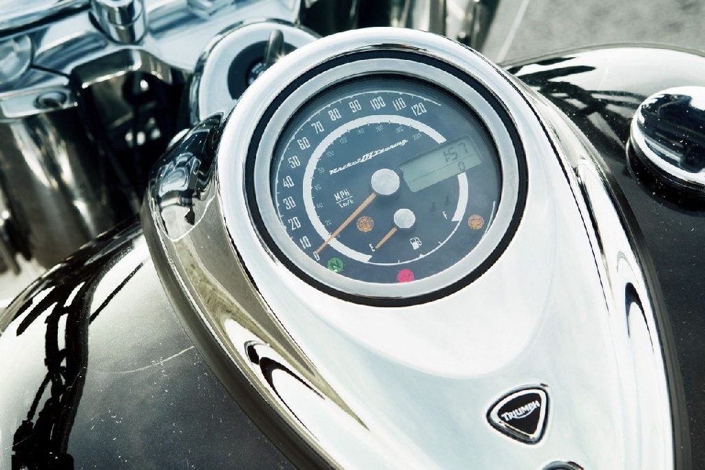 TRIUMPH Rocket III 2300 Touring 2008 photo 3