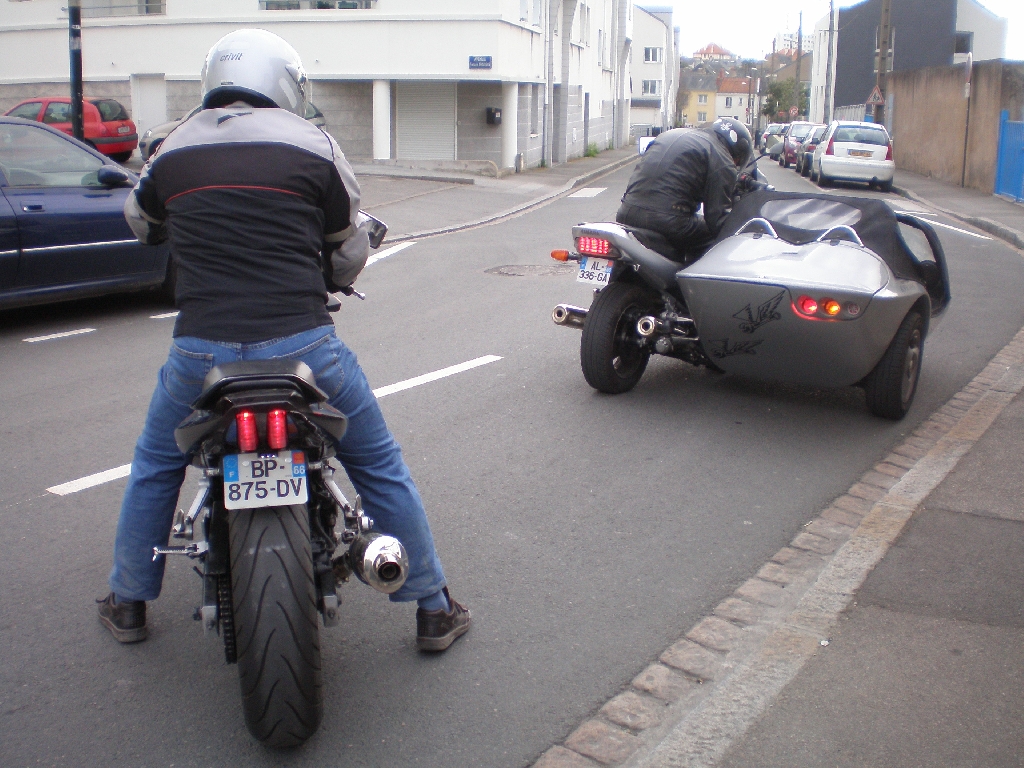 SUZUKI SV 650  2008 photo 2