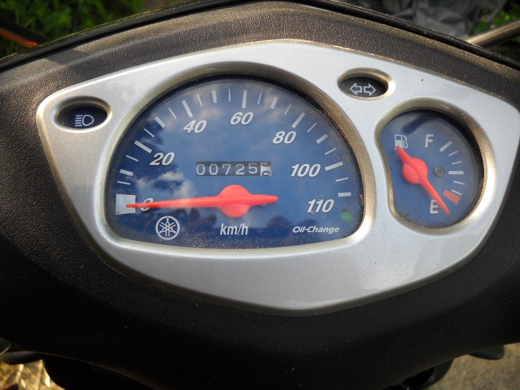 YAMAHA Cygnus X 125  2004 photo 2