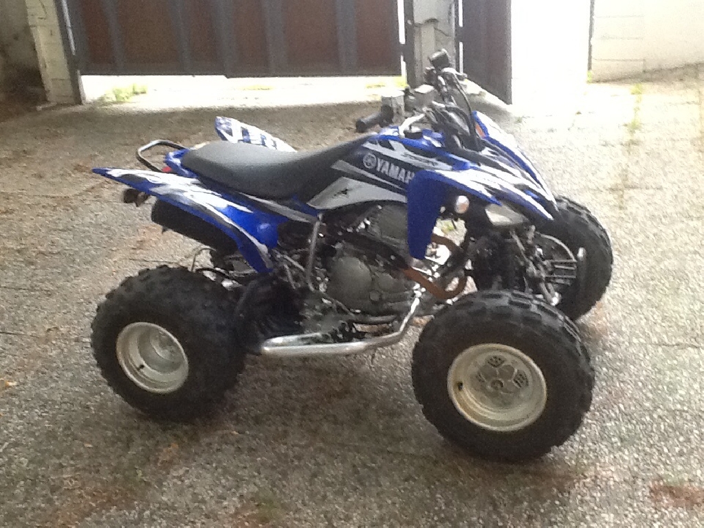 YAMAHA YFM 250 R Raptor  2013 photo 2