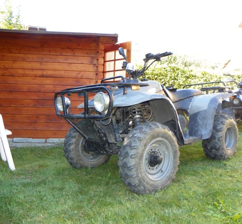 HYTRACK HY 265  2005 photo 2