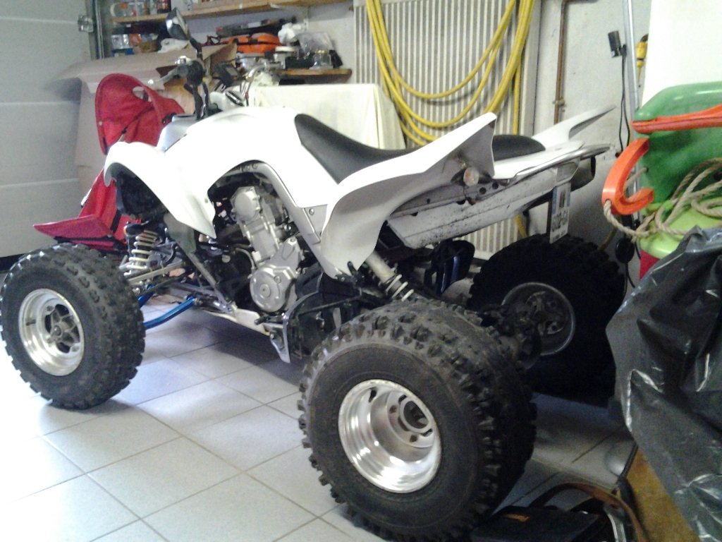 YAMAHA YFM 700 R Raptor white carbone 2008 photo 2