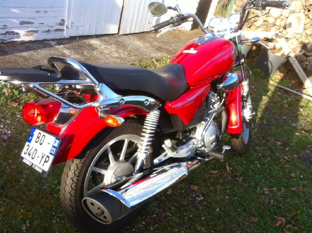 YAMAHA YBR 125 CUSTOM  2011 photo 3