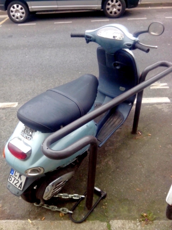 PIAGGIO Vespa 50 ET2 2012 photo 3