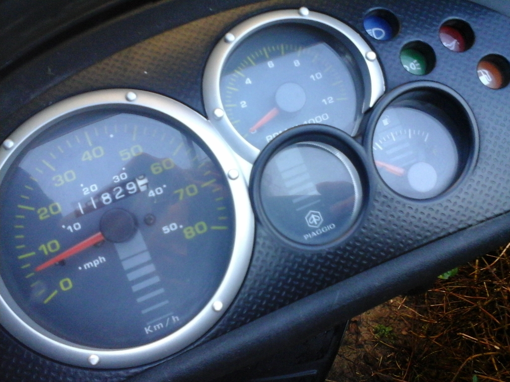 PIAGGIO Typhoon 50  2007 photo 2
