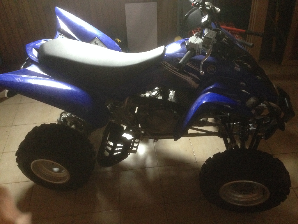 YAMAHA YFM 350 R Raptor  2013 photo 2