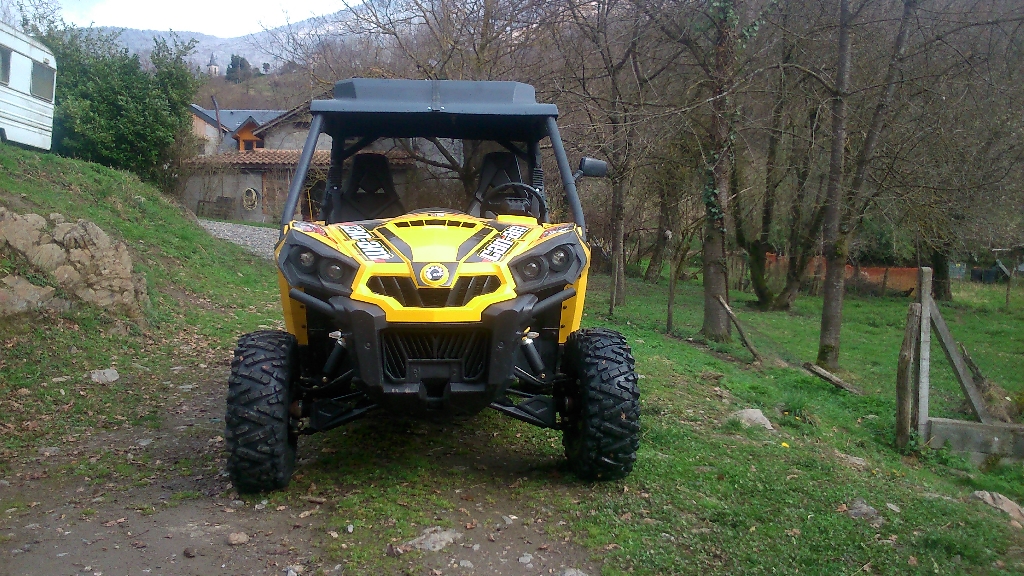 CAN-AM Commander 800  2012 photo 3