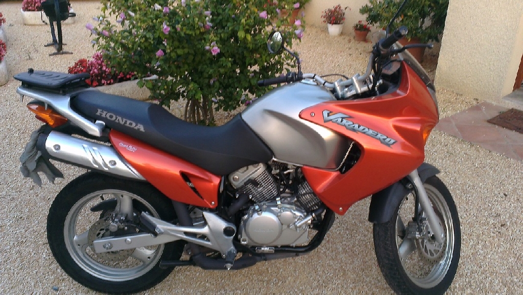 HONDA XL 125 Varadero  2005 photo 2