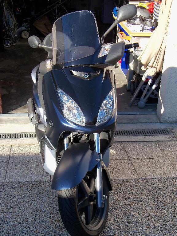 YAMAHA X-Max 125  2008 photo 2