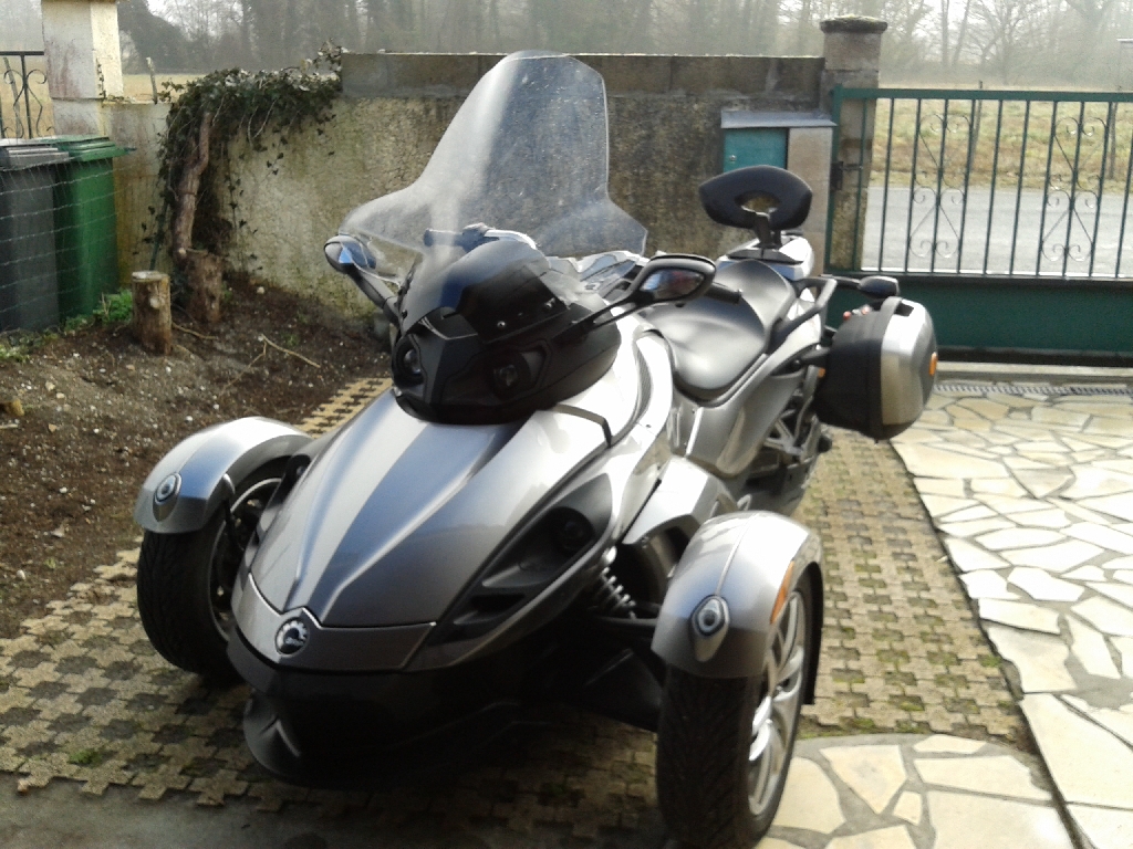 CAN-AM Spyder 998 rss se5 2013 photo 3