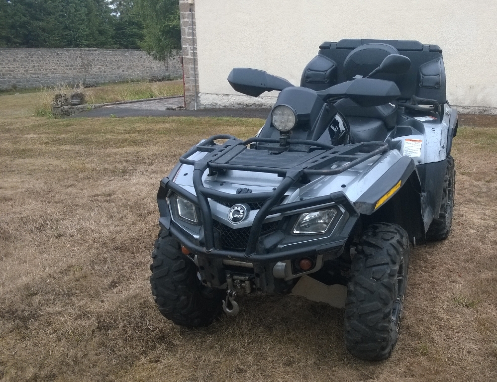 CAN-AM BOMBARDIER Outlander 800  2011 photo 3