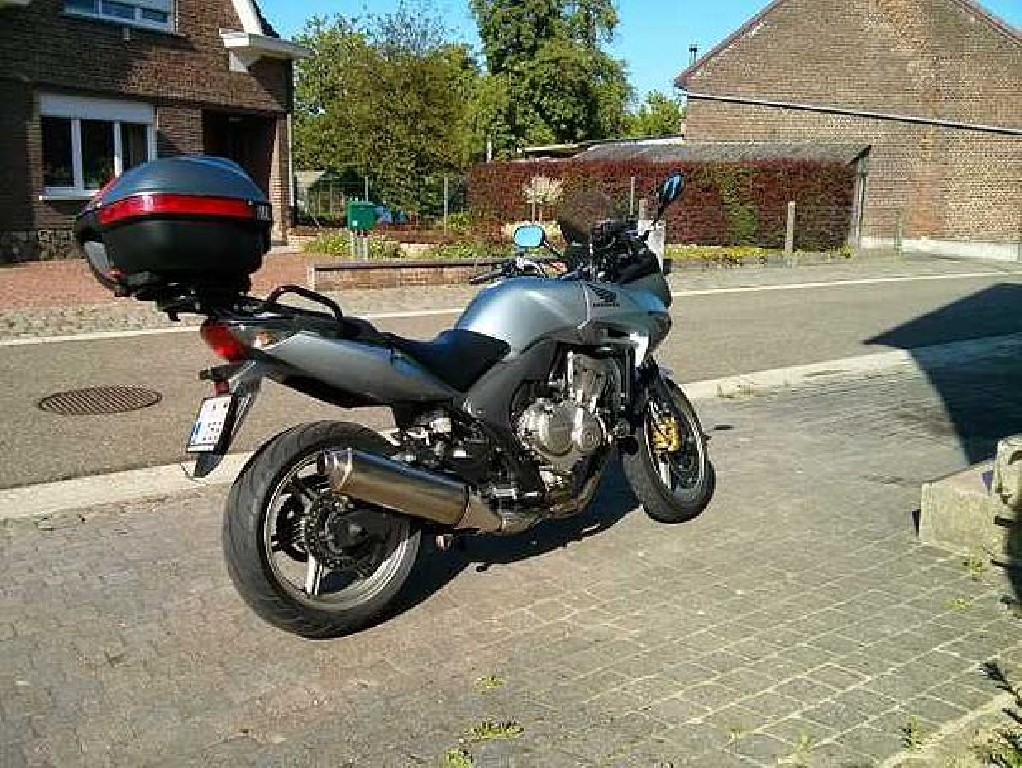 HONDA CBF 600 SA  2008 photo 3