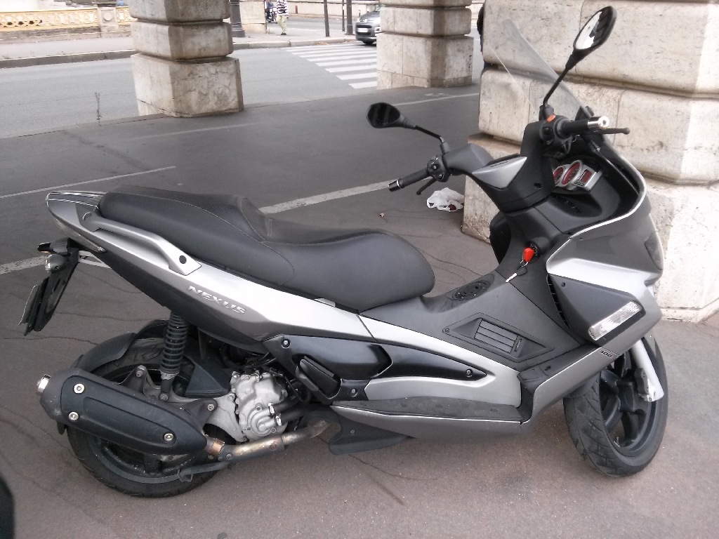 GILERA Nexus 300  2009 photo 3