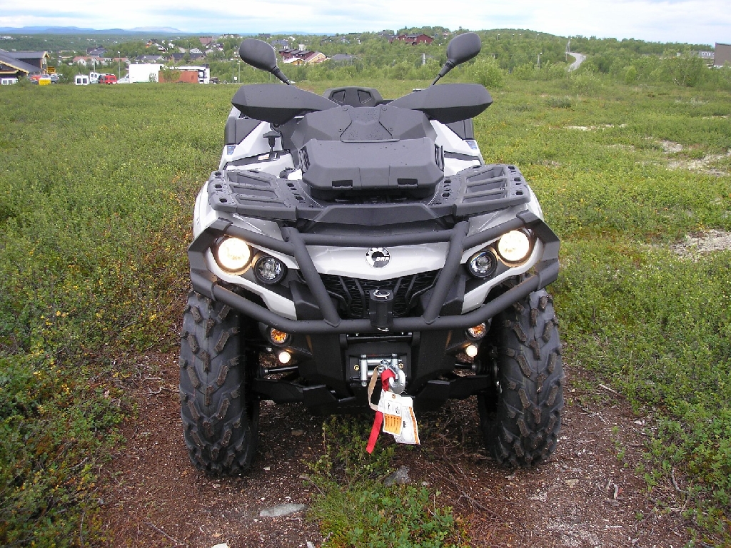 CAN-AM BOMBARDIER Outlander 1000 6x6 XT T3 2007 photo 2