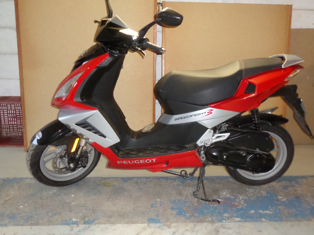 PEUGEOT Speedfight 3 50  2012 photo 2