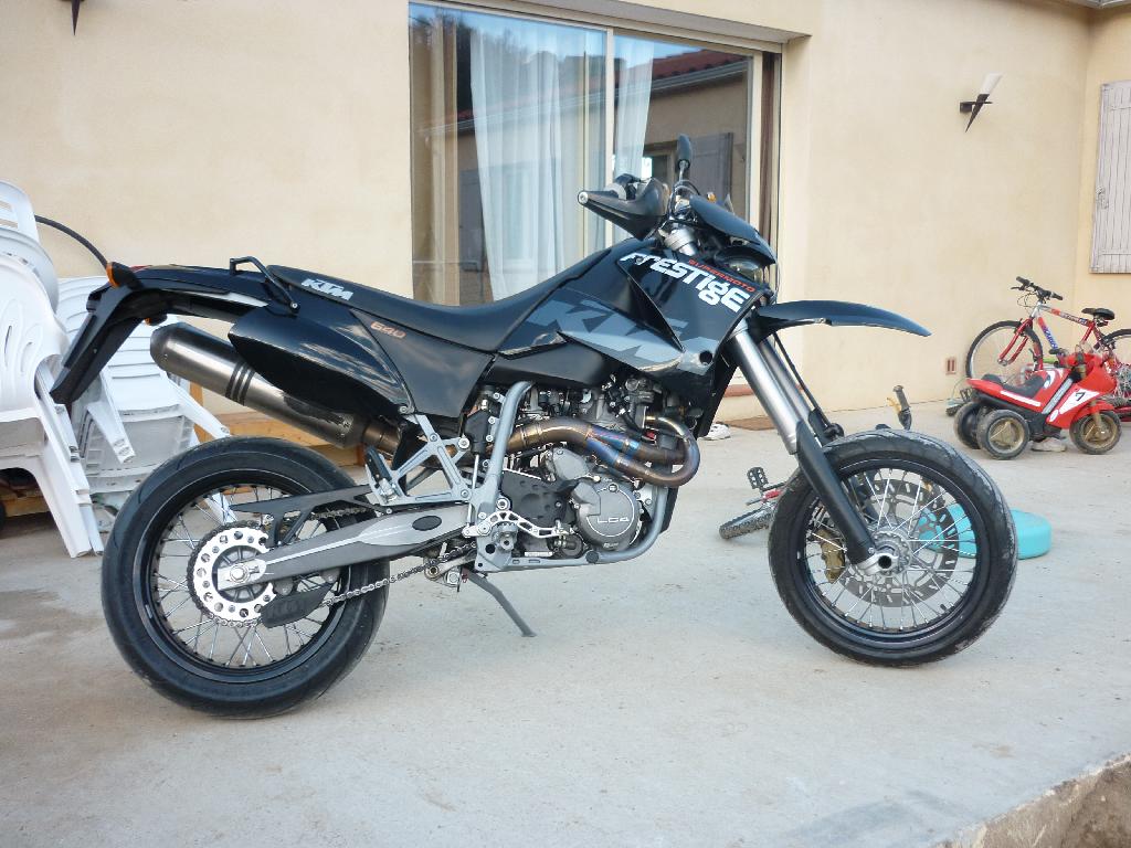 KTM 640 Supermoto  2003 photo 2