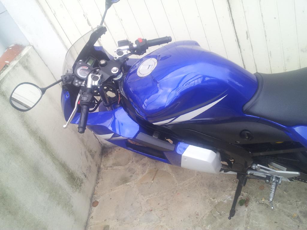 YAMAHA TZR 50  2010 photo 2