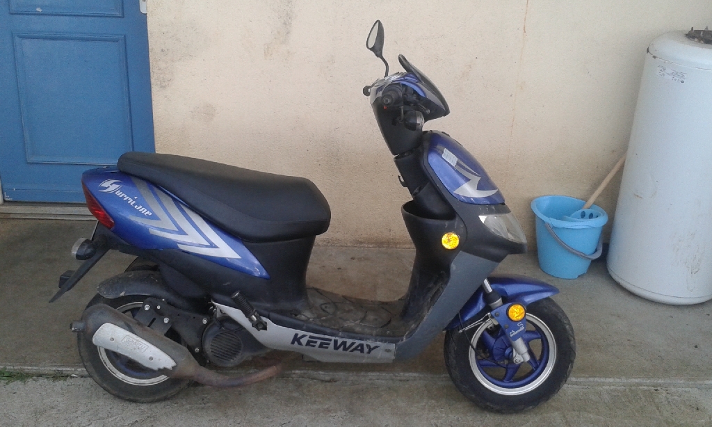 KEEWAY Hurricane 50  2006 photo 3