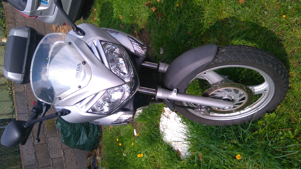 HONDA XL 125 Varadero  2010 photo 2