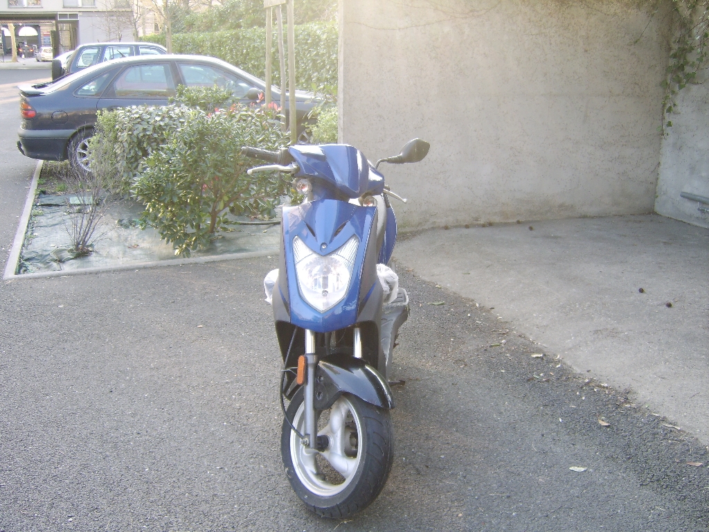 KYMCO Agility 50  2006 photo 3