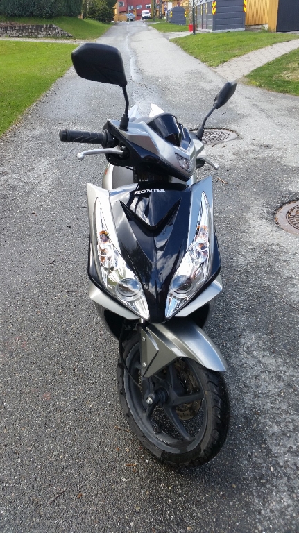 HONDA NSC 50 R  2013 photo 3