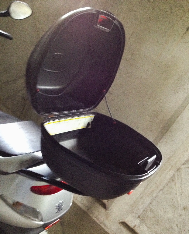 PEUGEOT ElysÃ©o 50  2002 photo 2