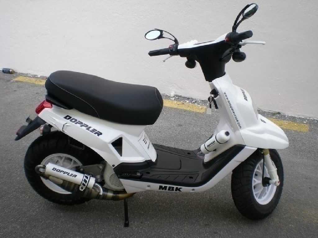 MBK Booster 50 2013 d´occasion 45100 Orleans Loiret 1 800 km 650