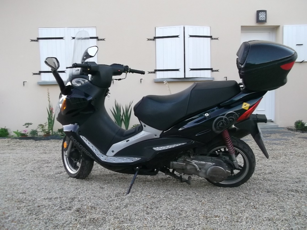 ROADSIGN 125 GT  2009 photo 3