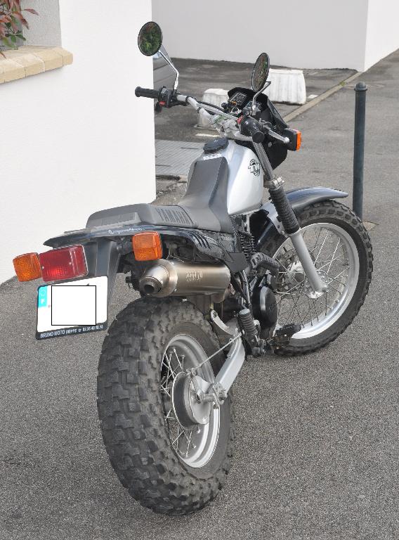 YAMAHA TW 125  2000 photo 3