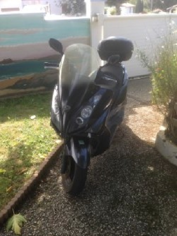 KYMCO Dink Street 125  2010 photo 2