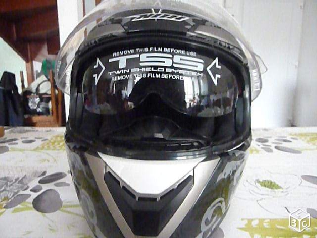 Equipements route Casque occasion : caque nox photo 3