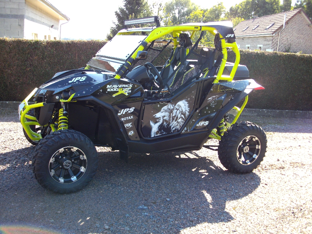 CAN-AM Maverick 1000  2015 photo 2