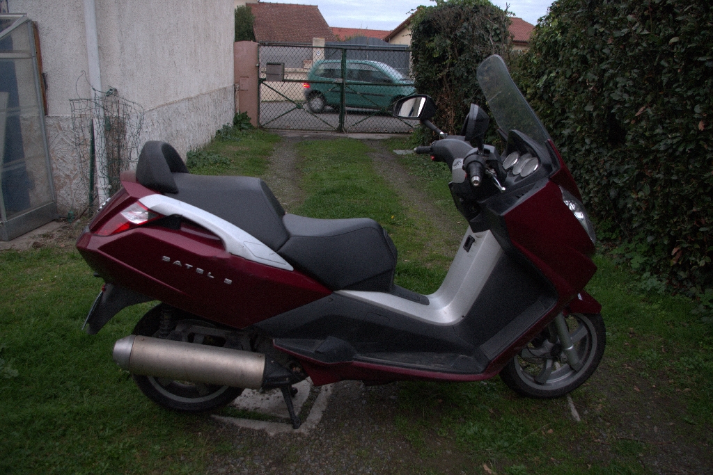 PEUGEOT Satelis 125 4v 2010 photo 2