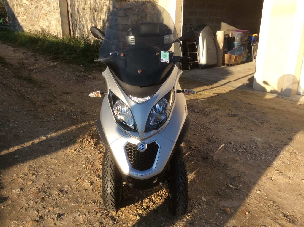 PIAGGIO MP3 500 LT Sport ABS ASR 2015 photo 2